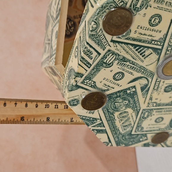 Money themed decoupaged box hand crafted foreign coins keepsake box paper lined - Picture 11 of 16